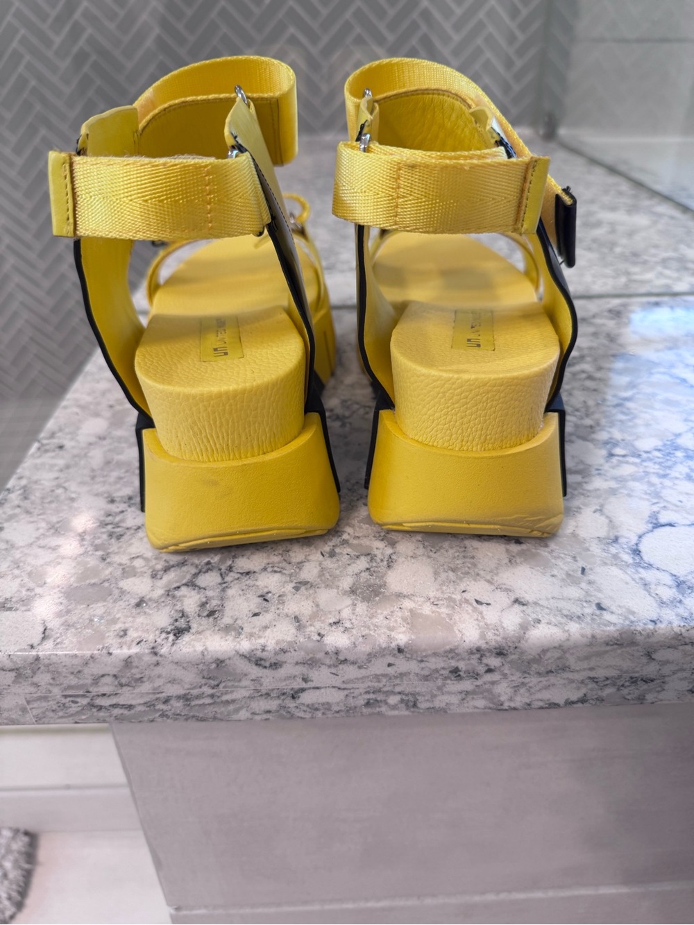 United Nude Yellow Platform Strap Sandals - Picture 2 of 4